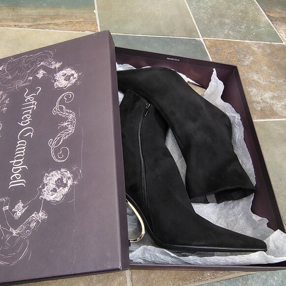 Jeffrey Campbell Stretch Bootie with gold heel - Picture 4 of 10